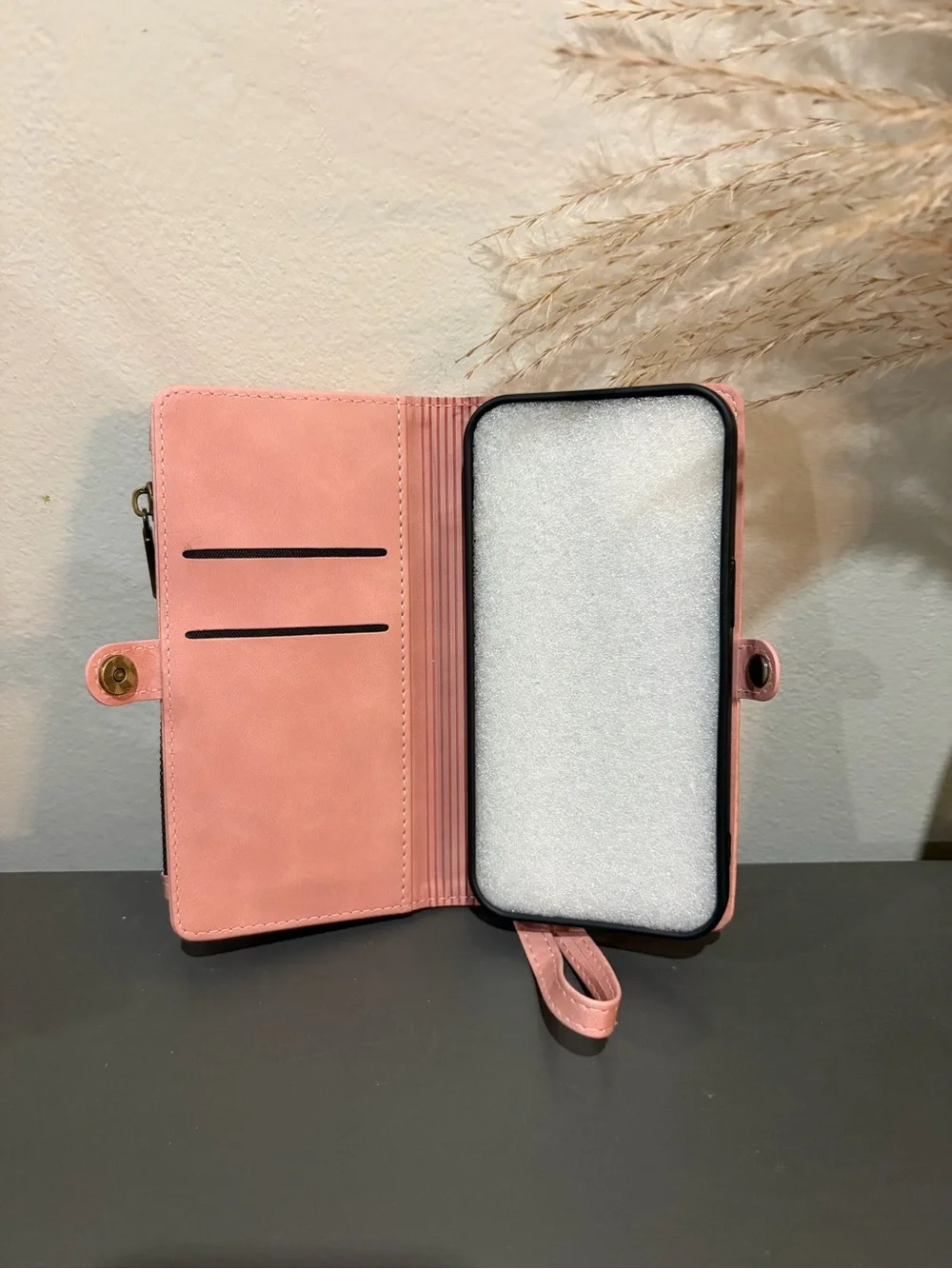 Pink Wristlet Phone Wallet, iphone15